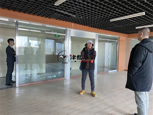 中卫鑫疚办公楼装修施工现场巡检|中卫办公楼装修公司
