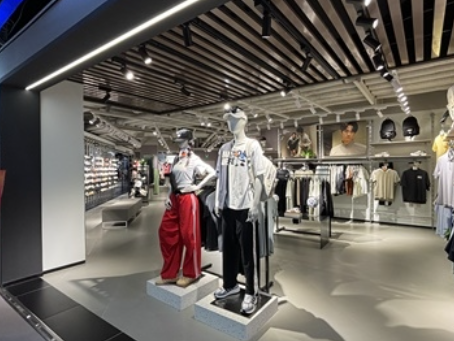 中卫中卫阿迪品牌专卖店设计装修如何做到效果图和实景高度还原？